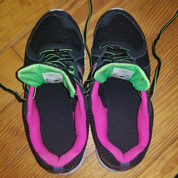 New Balance Running Sneakers - Picture 6 of 6